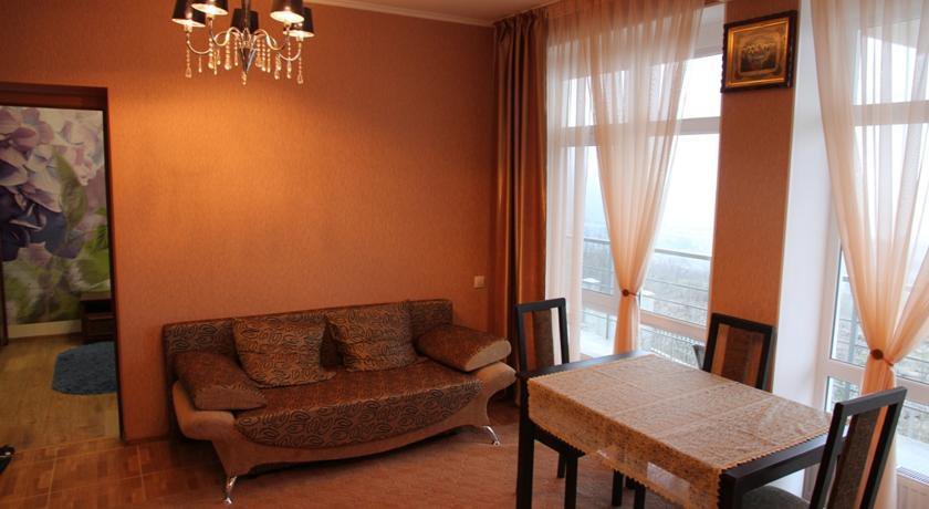 Гостиница Lavroviy Guest House Партенит