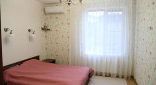 Гостиница Lavroviy Guest House Партенит-0